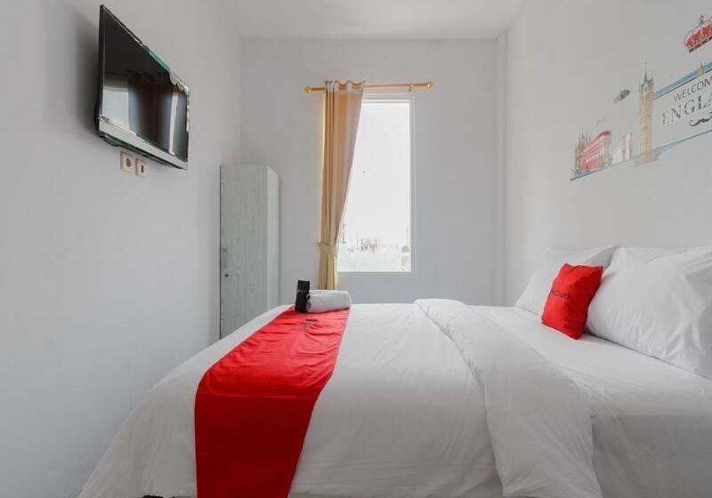 Номер Стандарт, Reddoorz Plus Near Taman Rasuna Menteng