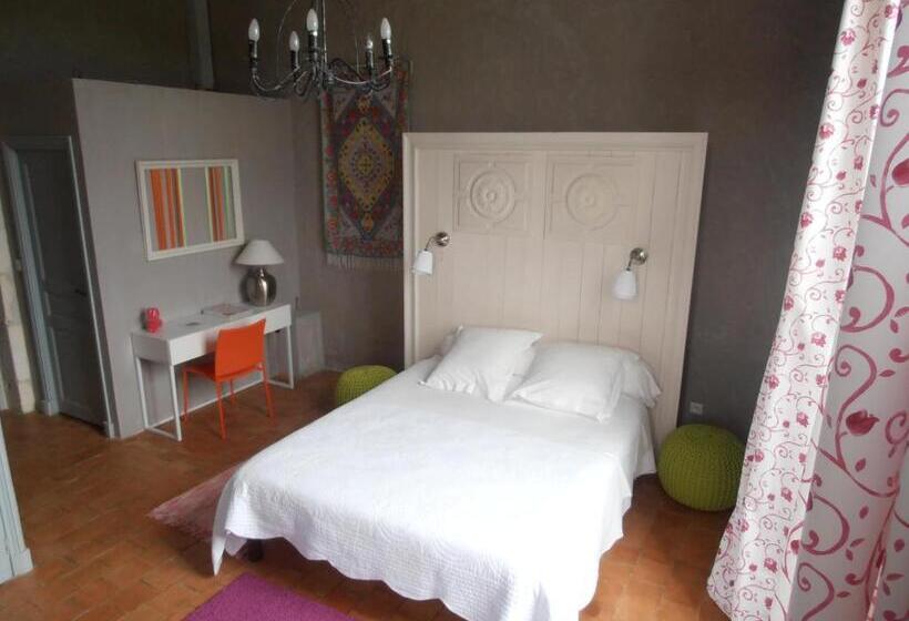 Номер Стандарт, Chambres D'hôtes Logis De L'astrée