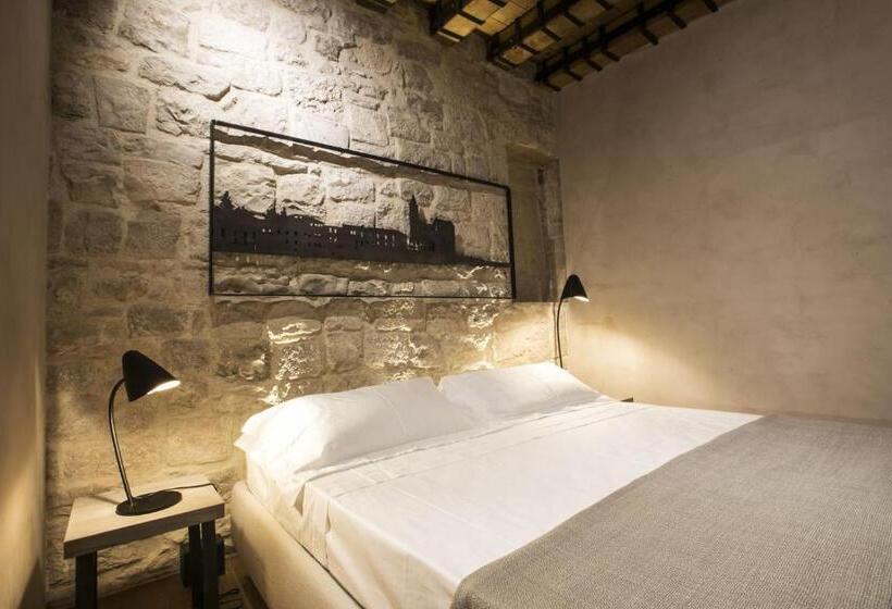 סוויטת ג'וניור, Edward Rooms & Wellness B&b