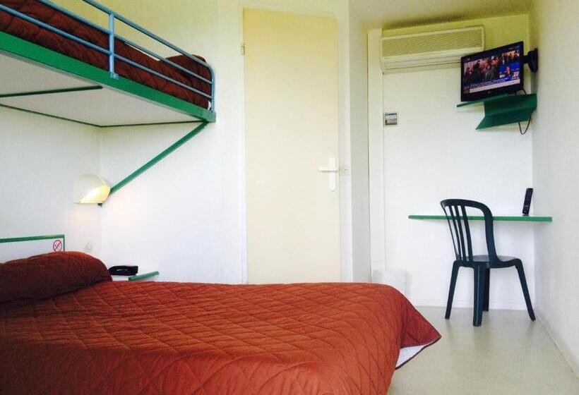 חדר סטנדרט לשלושה, Aireco