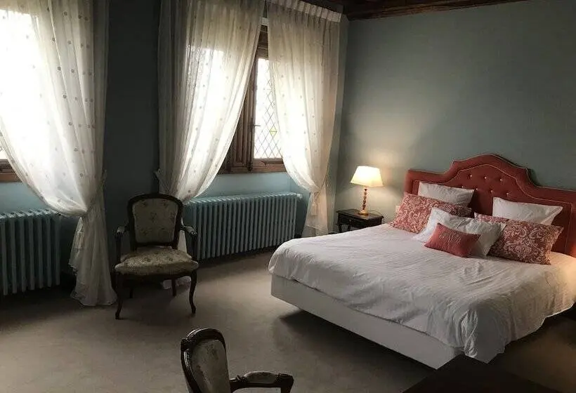 デラックスルーム, Domaine St Germer