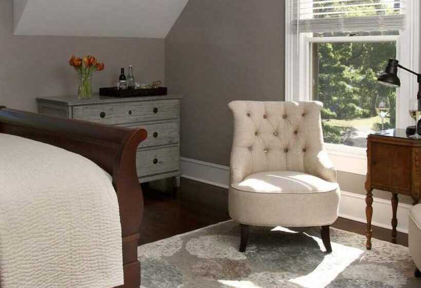 スタンダードルーム, Inn On Randolph