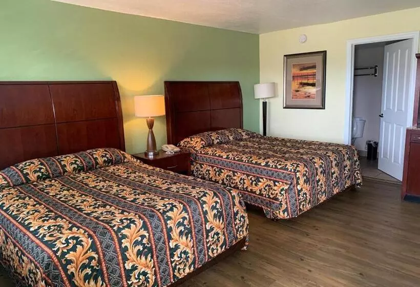 デラックスルーム, Inn On The Green Florida