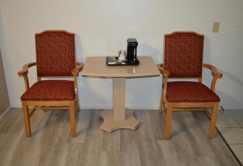 スタンダードルーム, Jolly Roger