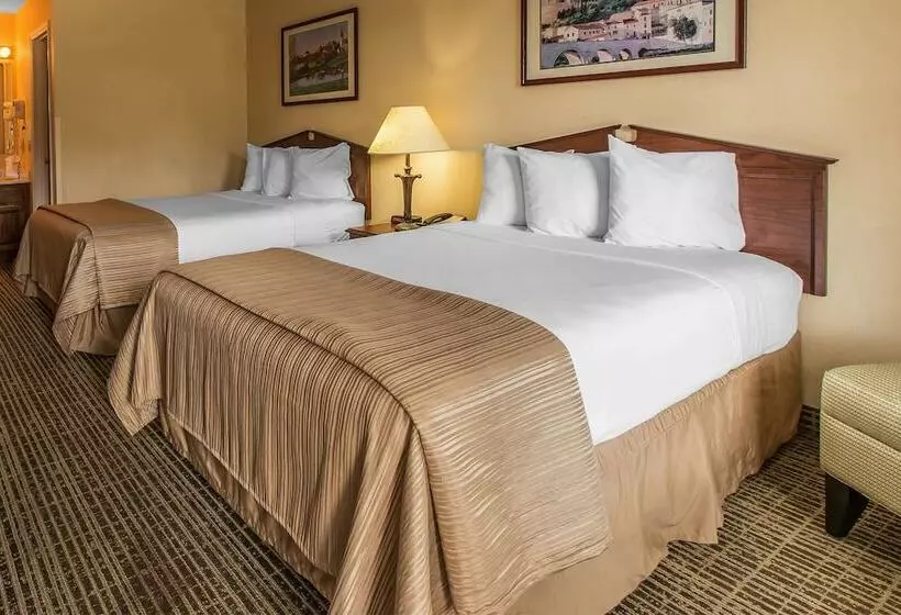 ２ダブルベッドのスタンダードルーム, Quality Inn Jesup