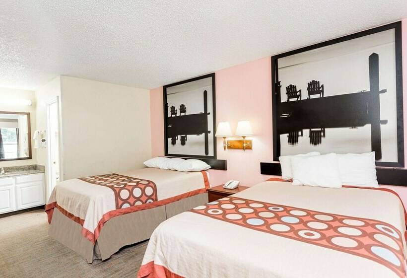 Номер Стандарт 2 Двуспальные Кровати, Super 8 By Wyndham Statesboro