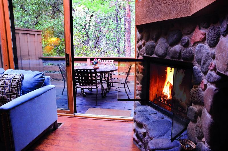 ویلای 2 خوابه, Junipine Resort