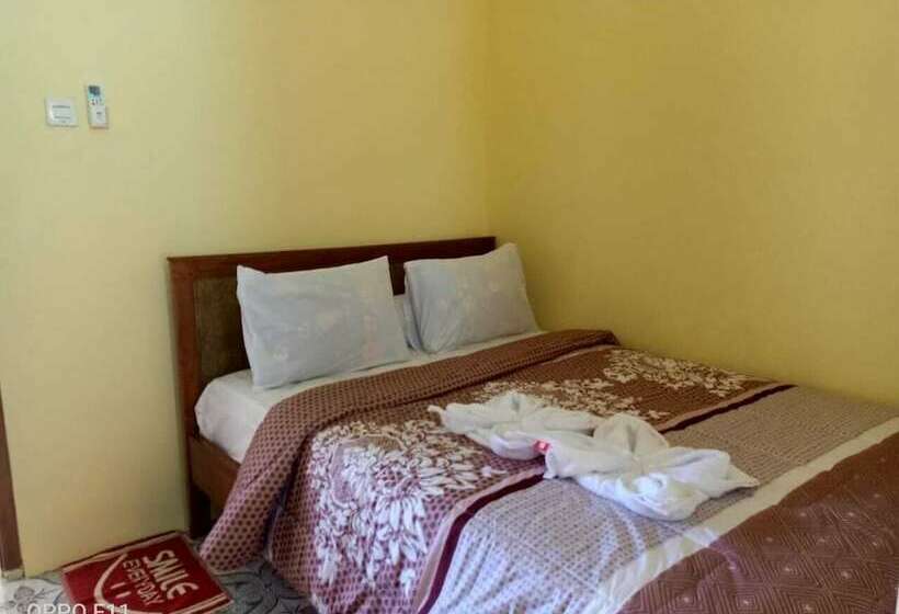 디럭스 룸, Fifawind Hotel Komodo