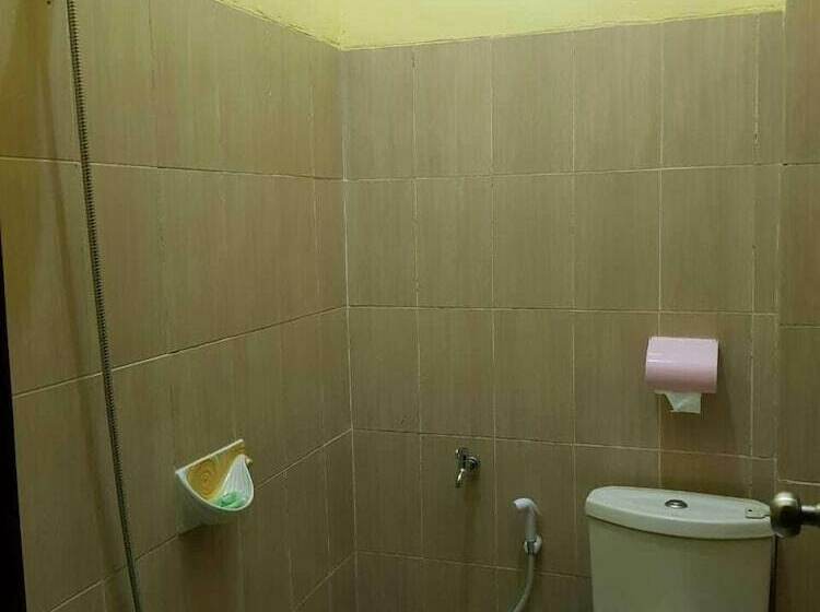 디럭스 룸, Fifawind Hotel Komodo