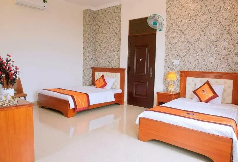 اتاق لوکس سه تخته, Mekong Gia Lai Hotel Me Kong Pleiku