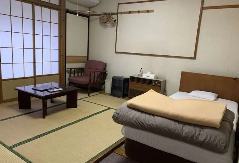 Economy Triple Room, Restmance Pension Woody Hill