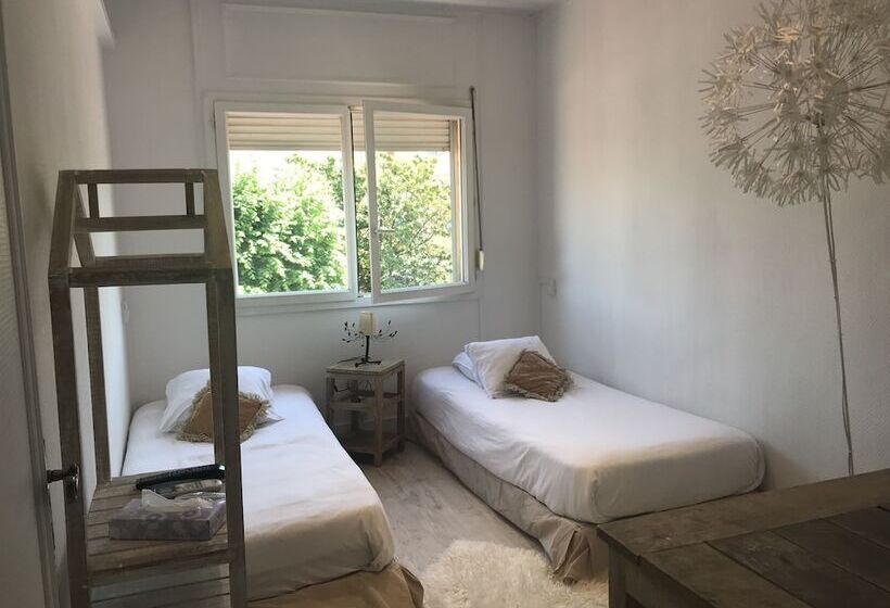 Семейный Номер, Moodz Hotel Vienne