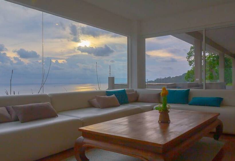 1 Szobás Ház, Grand Blue Kamala