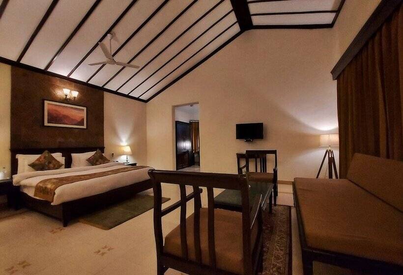غرفة بريميوم مطلة على الحديقة, Nadiya Parao Resort, Corbett