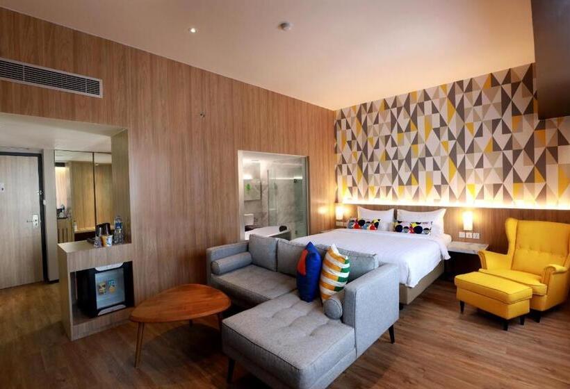 ジュニアスイート, The Zuri Dumai