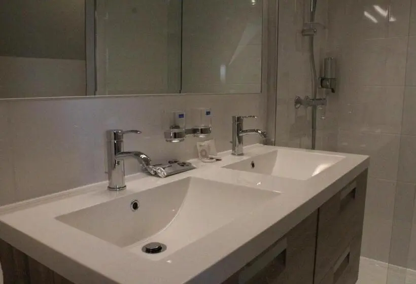 スイート, In De Witte Dame Hotel Bar Kitchen Apartments