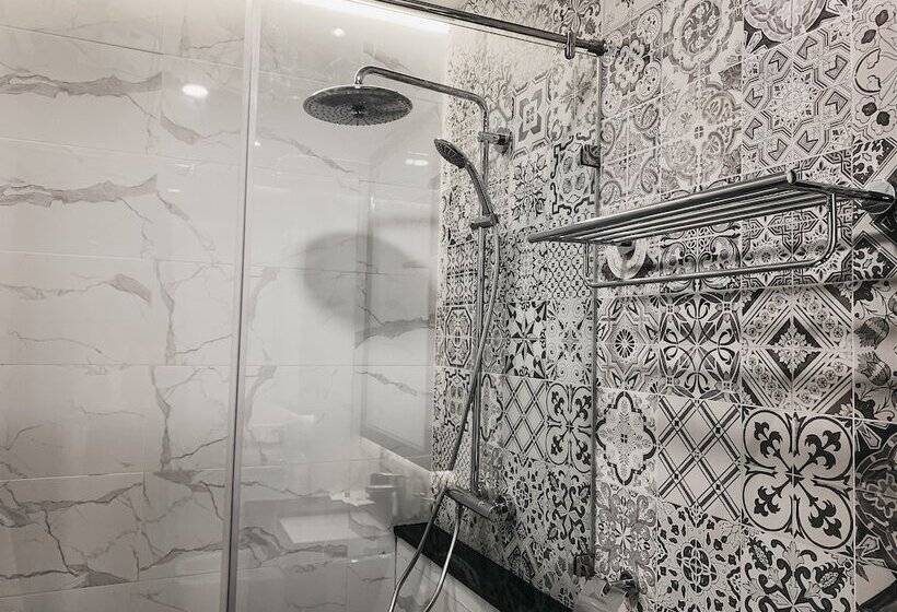 اتاق استاندارد با تخت بزرگ, Arun Riverside Bangkok