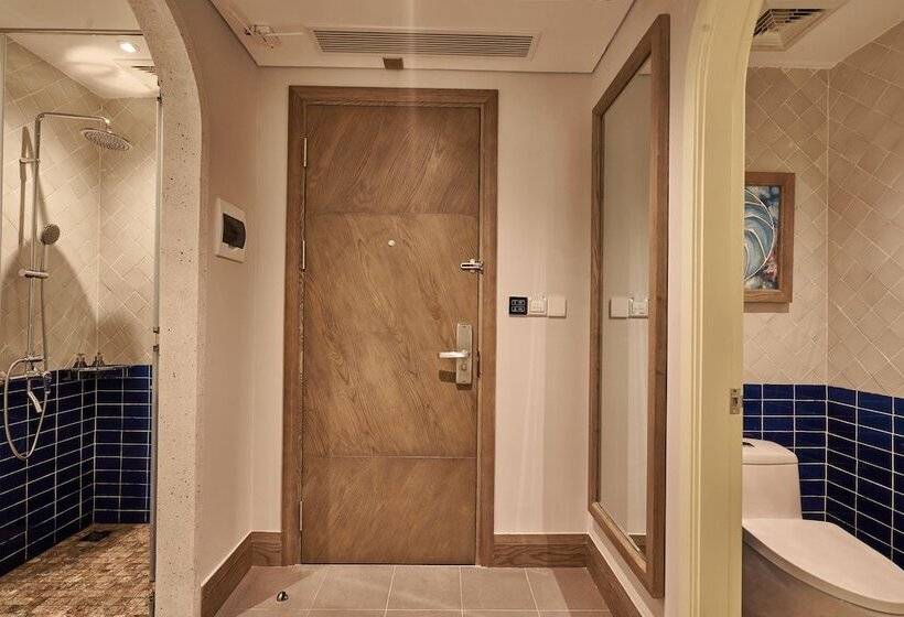 اتاق لوکس با چشمانداز شهر, Sofiana My Khe Hotel & Spa  Rooftop Pool Bar