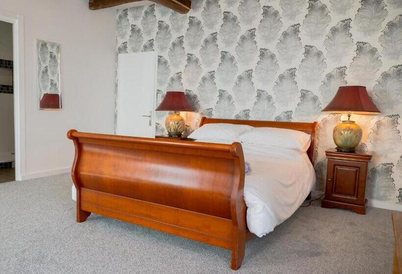 キングサイズベッドのスタンダードルーム, Auberge Du Noyer