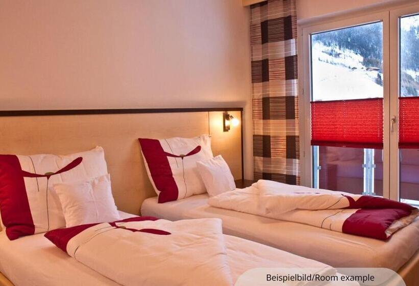 バルコニー付きスタンダードトリプルルーム, Sporthotel Bergheim