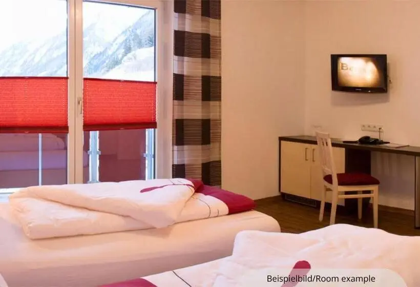 バルコニー付スタンダード４ベッドルーム, Sporthotel Bergheim