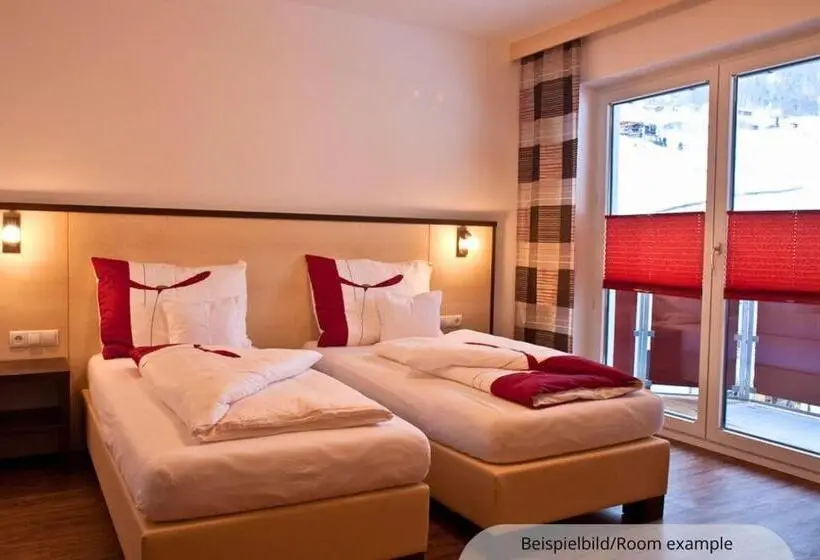 バルコニー付スタンダード４ベッドルーム, Sporthotel Bergheim