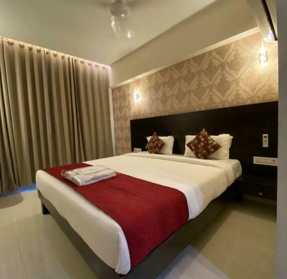 اتاق لوکس, Singh`s By Wb Inn, Vashi, Navi Mumbai