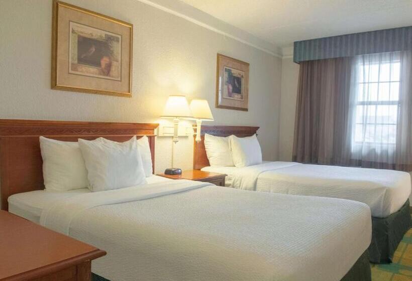 デラックスルーム, La Quinta Inn By Wyndham New Orleans Veterans / Metairie