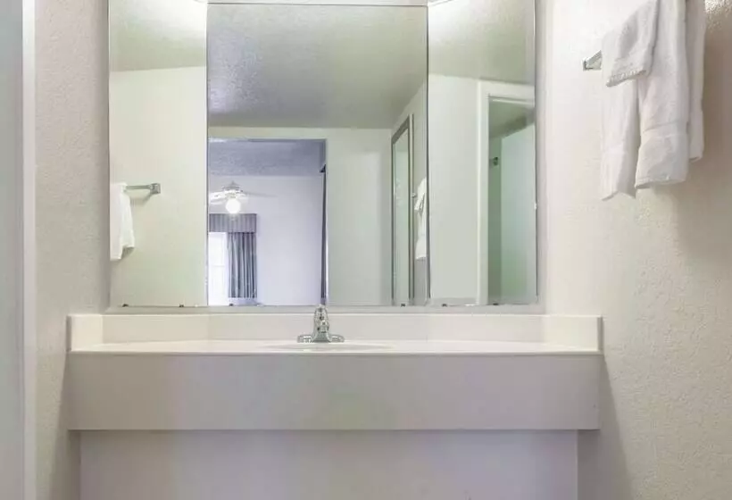 デラックスルーム, La Quinta Inn By Wyndham New Orleans West Bank / Gretna