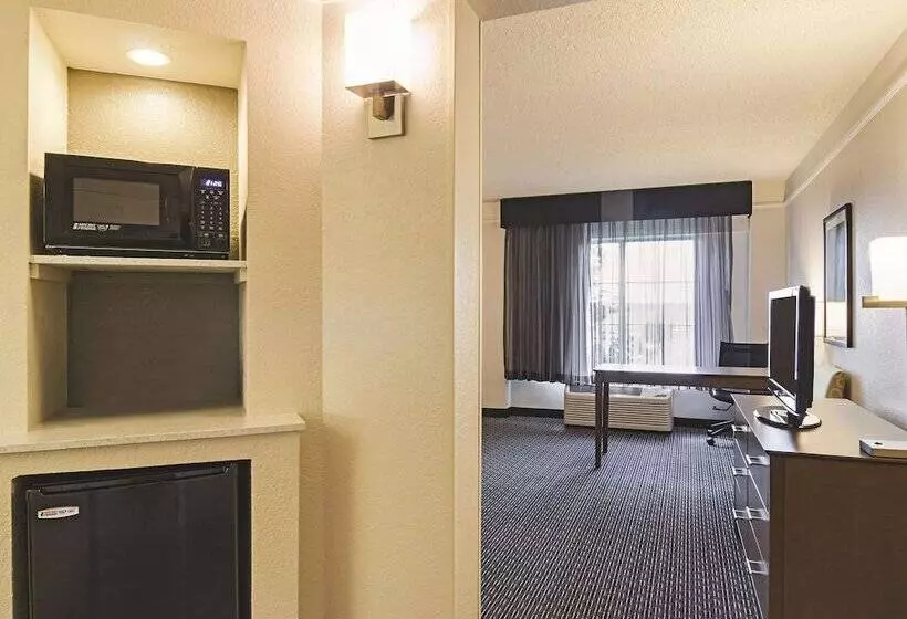 اتاق لوکس, La Quinta By Wyndham Denver Airport Dia