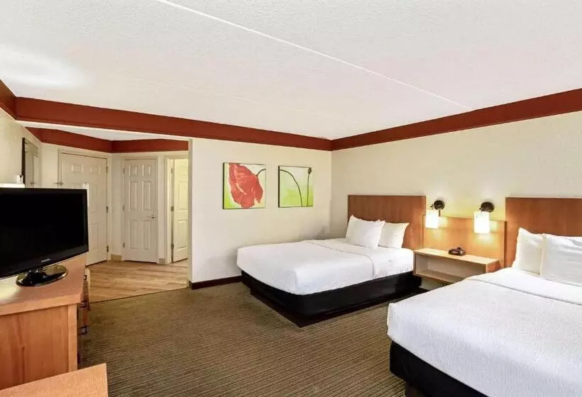 デラックスルーム, La Quinta By Wyndham Memphis Primacy Parkway