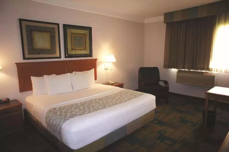 デラックスルーム, La Quinta By Wyndham Round Rock North