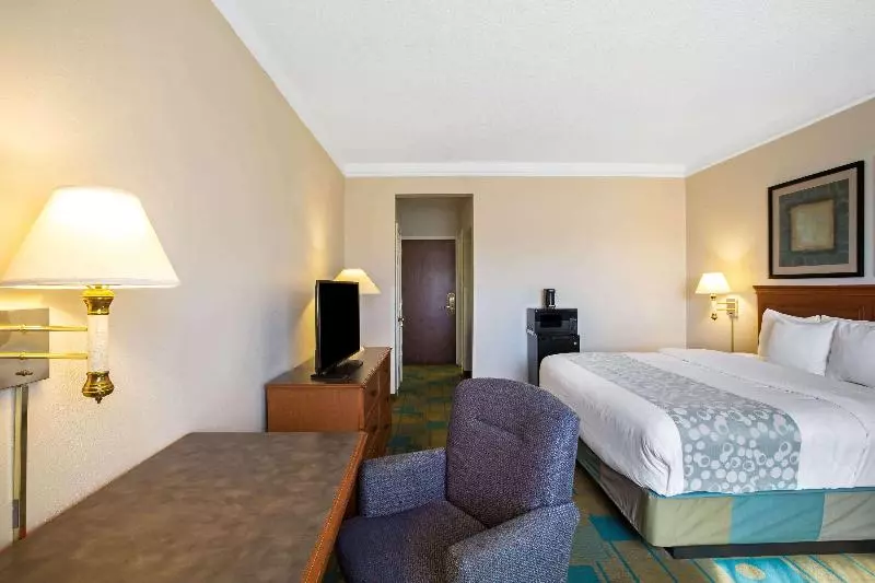 デラックスルーム, La Quinta By Wyndham Round Rock North