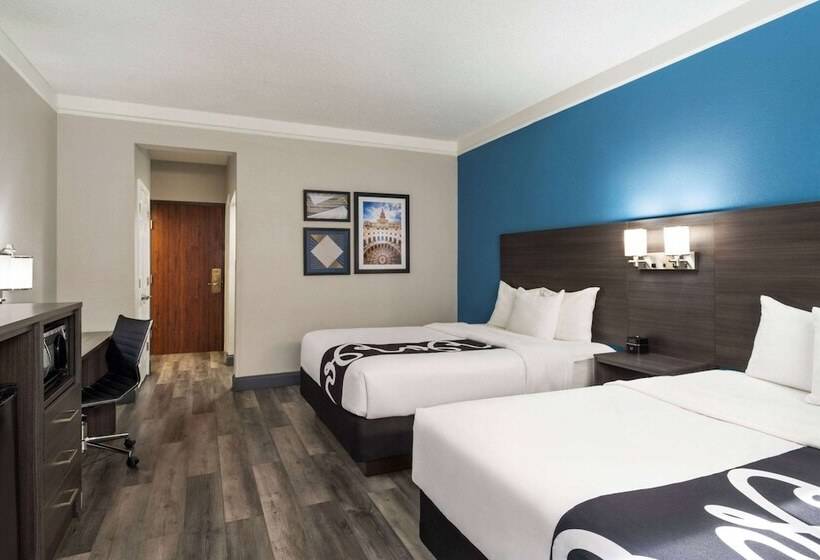 Номер Deluxe, La Quinta By Wyndham Round Rock North