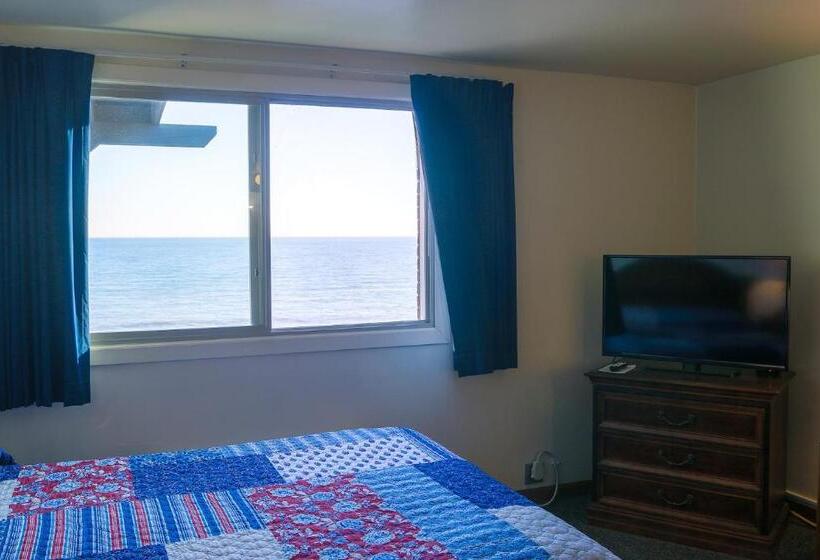 غرفة قياسية مطلّة علي البحيرة, Lighthouse Inn Two Rivers