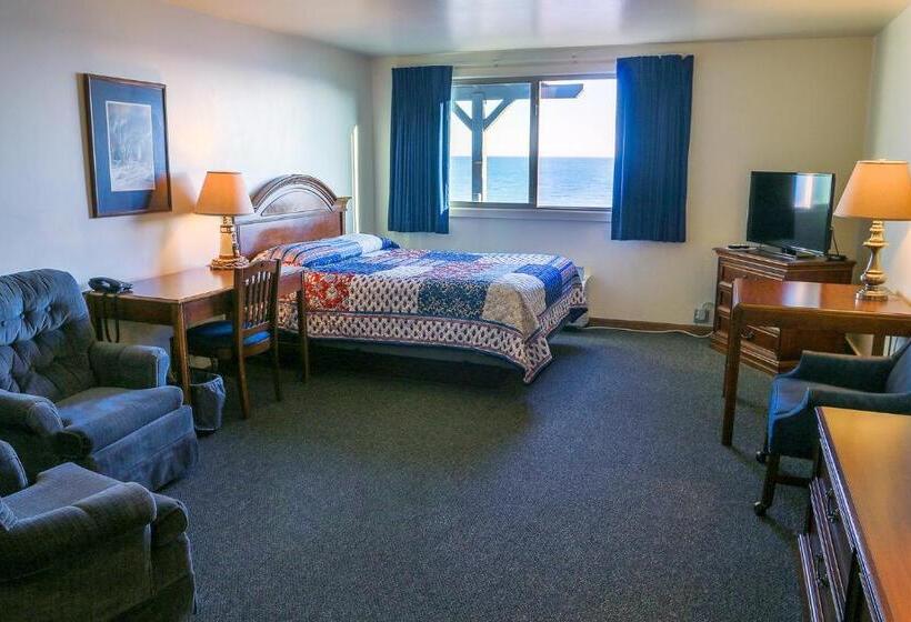 غرفة قياسية مطلّة علي البحيرة, Lighthouse Inn Two Rivers