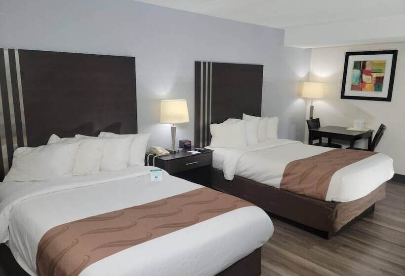 스탠다드 룸 더블 침대 2개, Quality Inn Terre Haute University Area