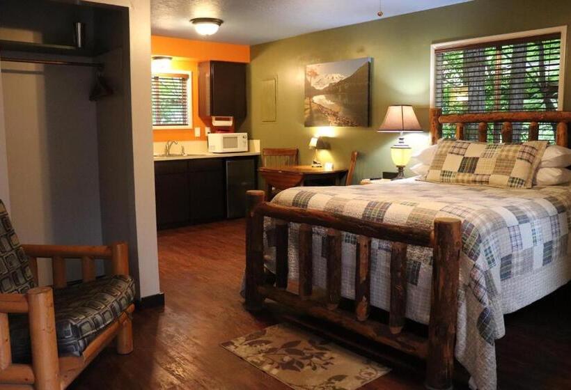 إستوديو قياسى, Lone Fir Resort