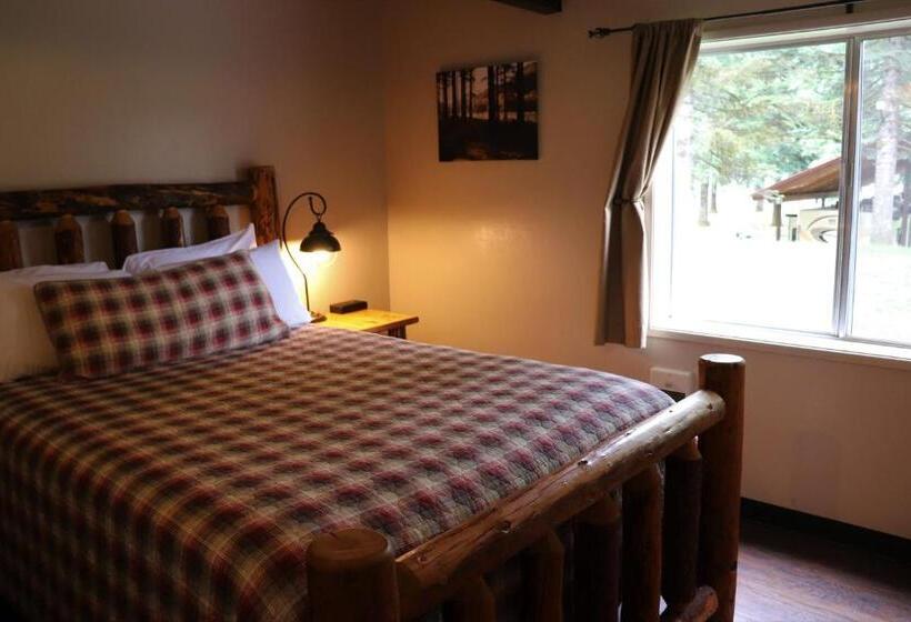 كابينة, Lone Fir Resort