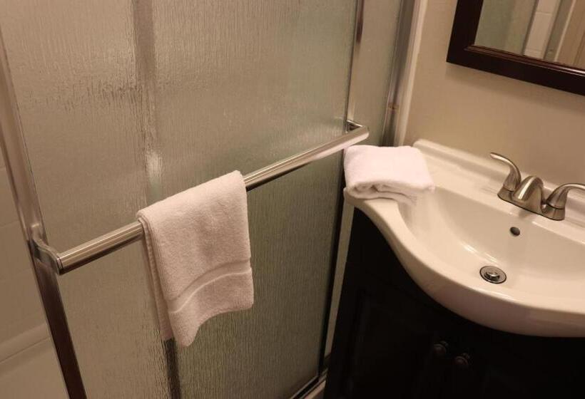 غرفة سوبيريور, Lone Fir Resort