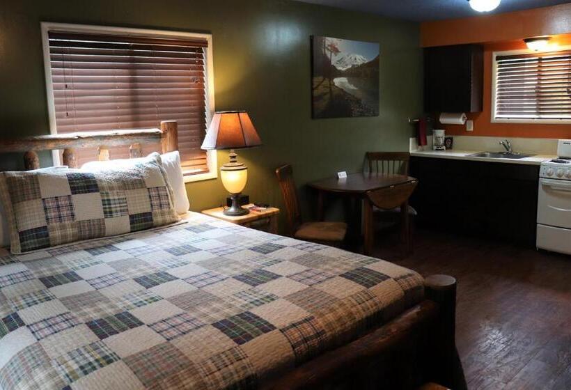 غرفة سوبيريور, Lone Fir Resort