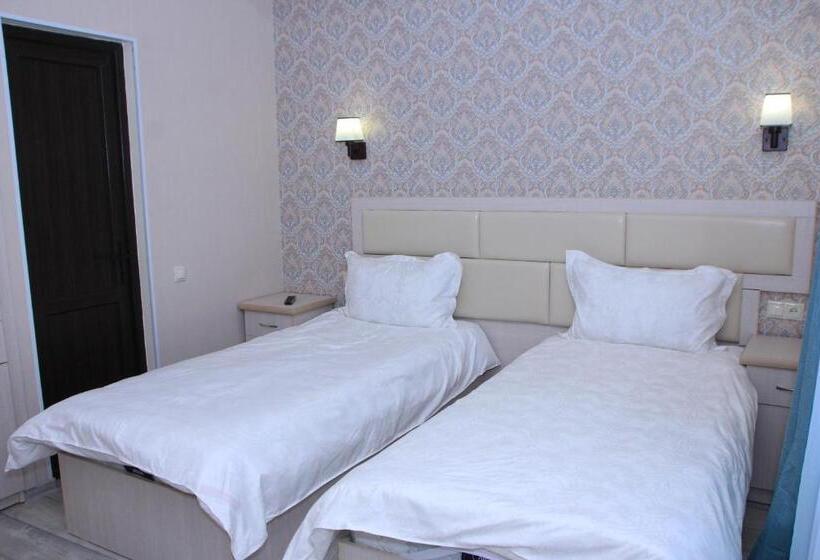 디럭스 룸, Flamenco