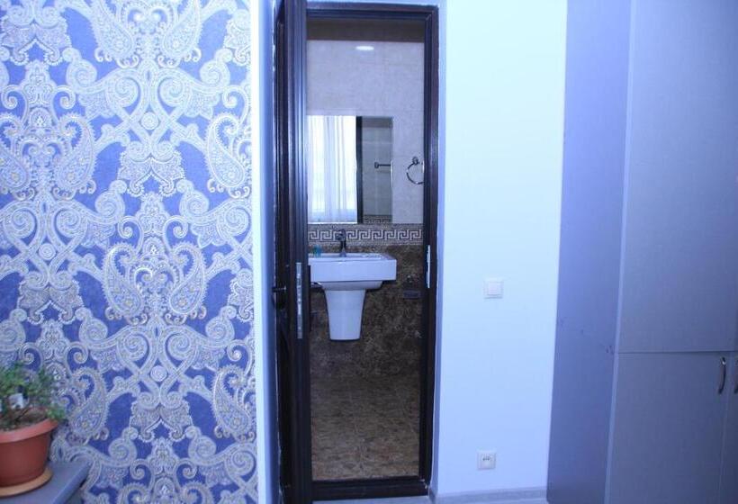 디럭스 룸, Flamenco