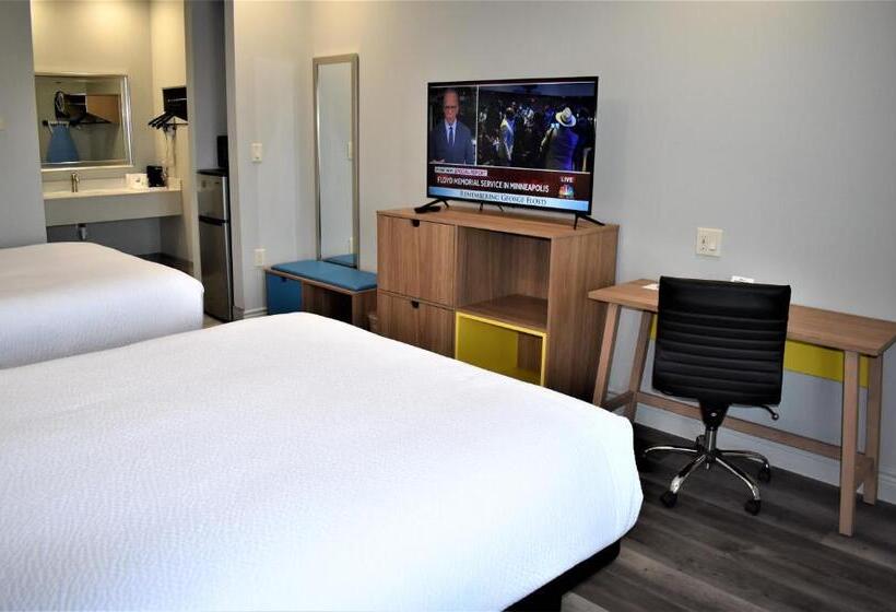 اتاق استاندارد برای معلولان, Days Inn & Suites By Wyndham Downtown/university Of Houston