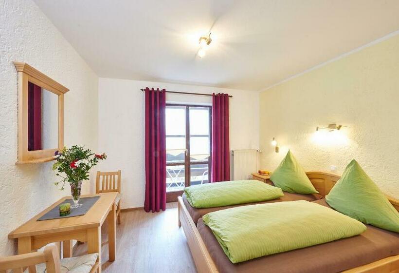 Номер Стандарт с Балконом, Landgasthof Penn