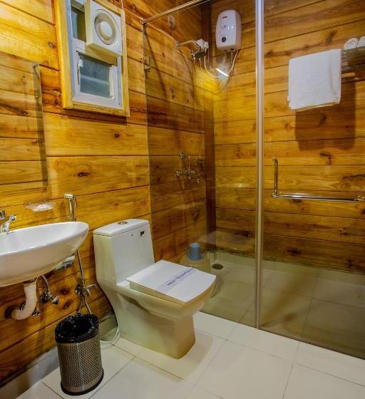 Хижина, Mariners Bay Beach Resort