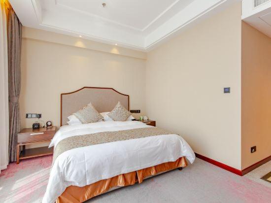 디럭스 스위트, Binhai Jinling International