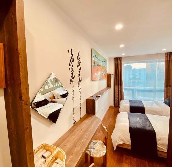 اتاق استاندارد با چشم‌انداز شهر, Nomado Boutique