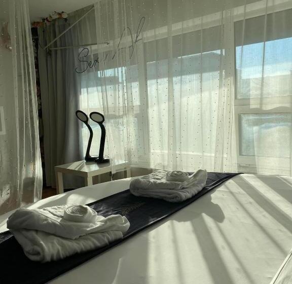 اتاق استاندارد با تخت بزرگ, Nomado Boutique