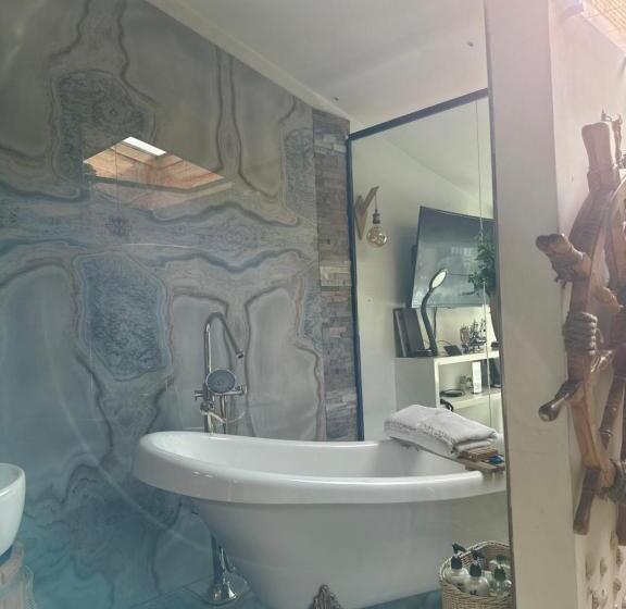 اتاق استاندارد با تخت بزرگ, Nomado Boutique